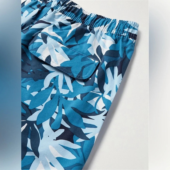Onia - Calder Straight-Leg Mid-Length Printed Swim Shorts size large - Picture 2 of 7